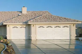Master Garage Door Service Brooklyn, NY 347-429-7691 - garage-gdr-17m